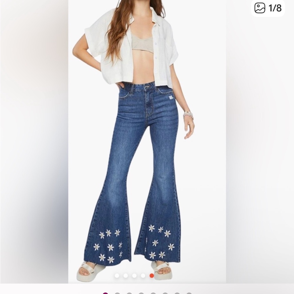 NWT Forever 21 Blue Flare Jeans with Embroidered White Floral Accents